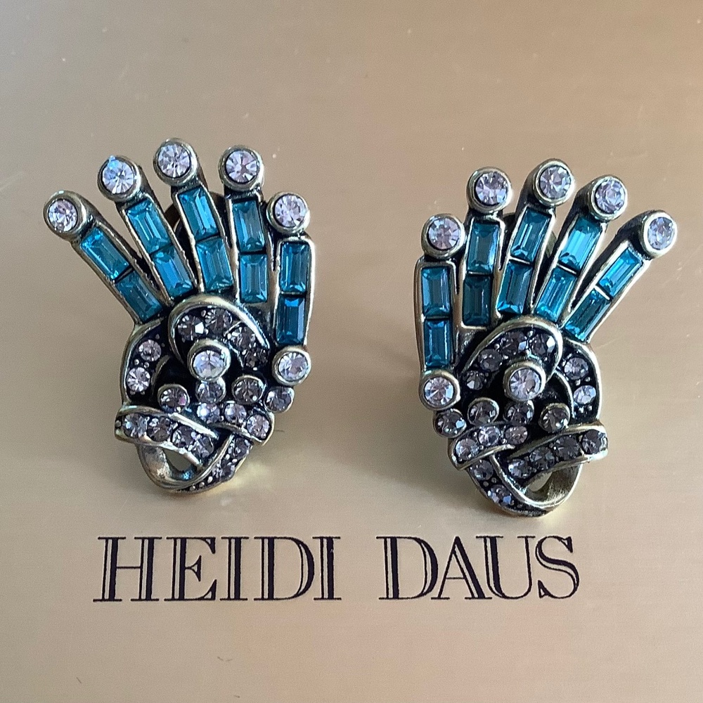 HEIDI DAUS Crystal Hue Persuasion Button Art Deco Earrings Turquoise Omega Backs